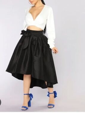 Haute Monde NWOT  Sz L  Black High-Low Satin Tie-Waist Skirt